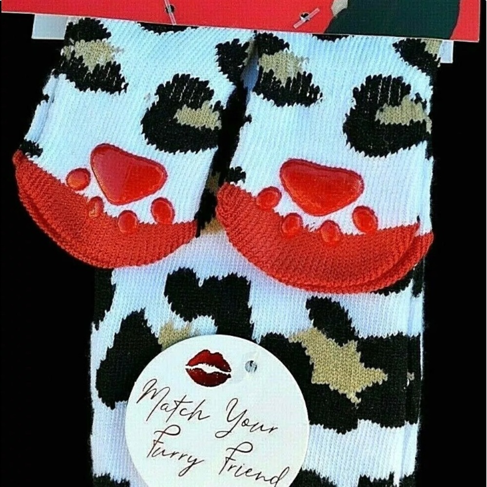 NEW IN PACKAGE Marilyn Monroe Matching owner and pet socks (Small breed)…